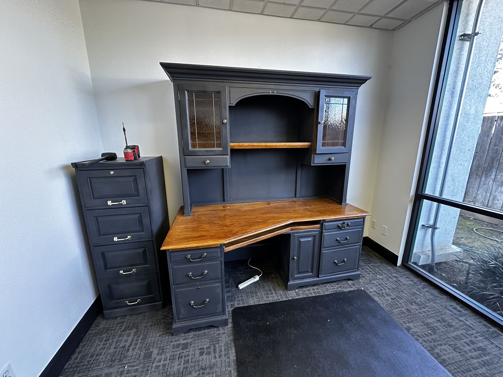 Solid Oak Desk With Hutch And File Cabinet