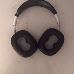 AirPod Pro Max