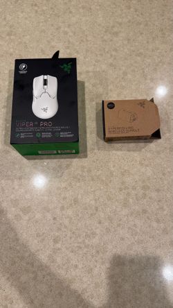 Razer Viper V2 Pro (white) with 8k dongle Wireless