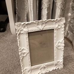 White 5x7 Picture frame