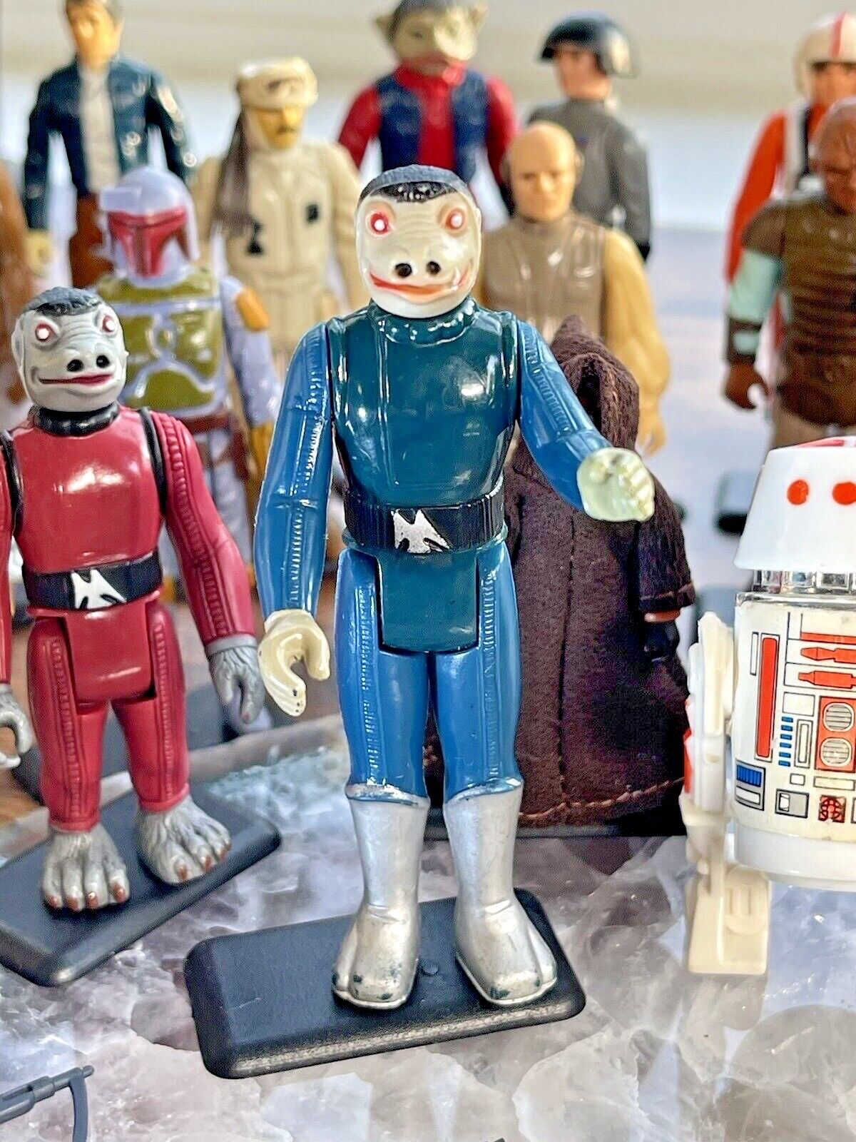 Vintage Star Wars 64 figures_ Blue Snaggletooth_ Last 17_ AFA