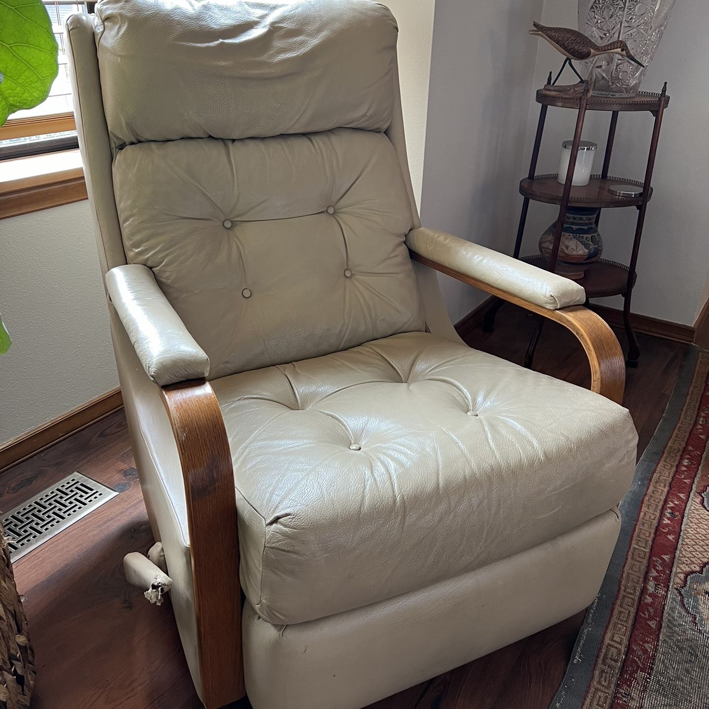 Leather Recliner 