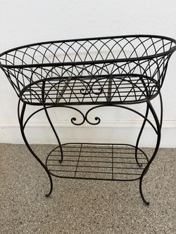 Metal stand