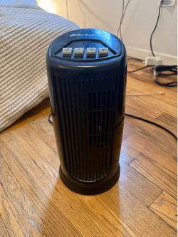 Handheld rotating fan
