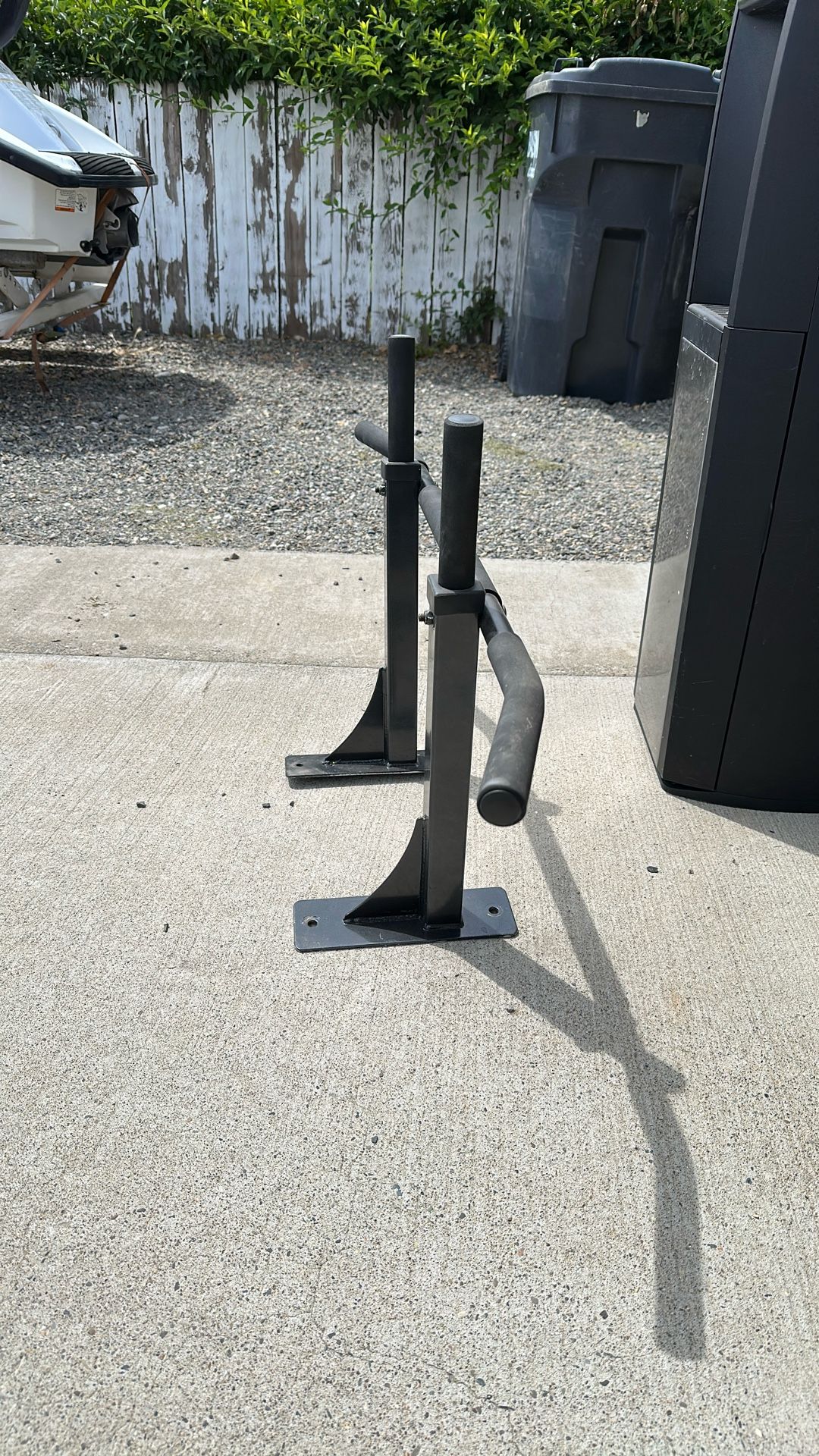 Pull Up Bar 