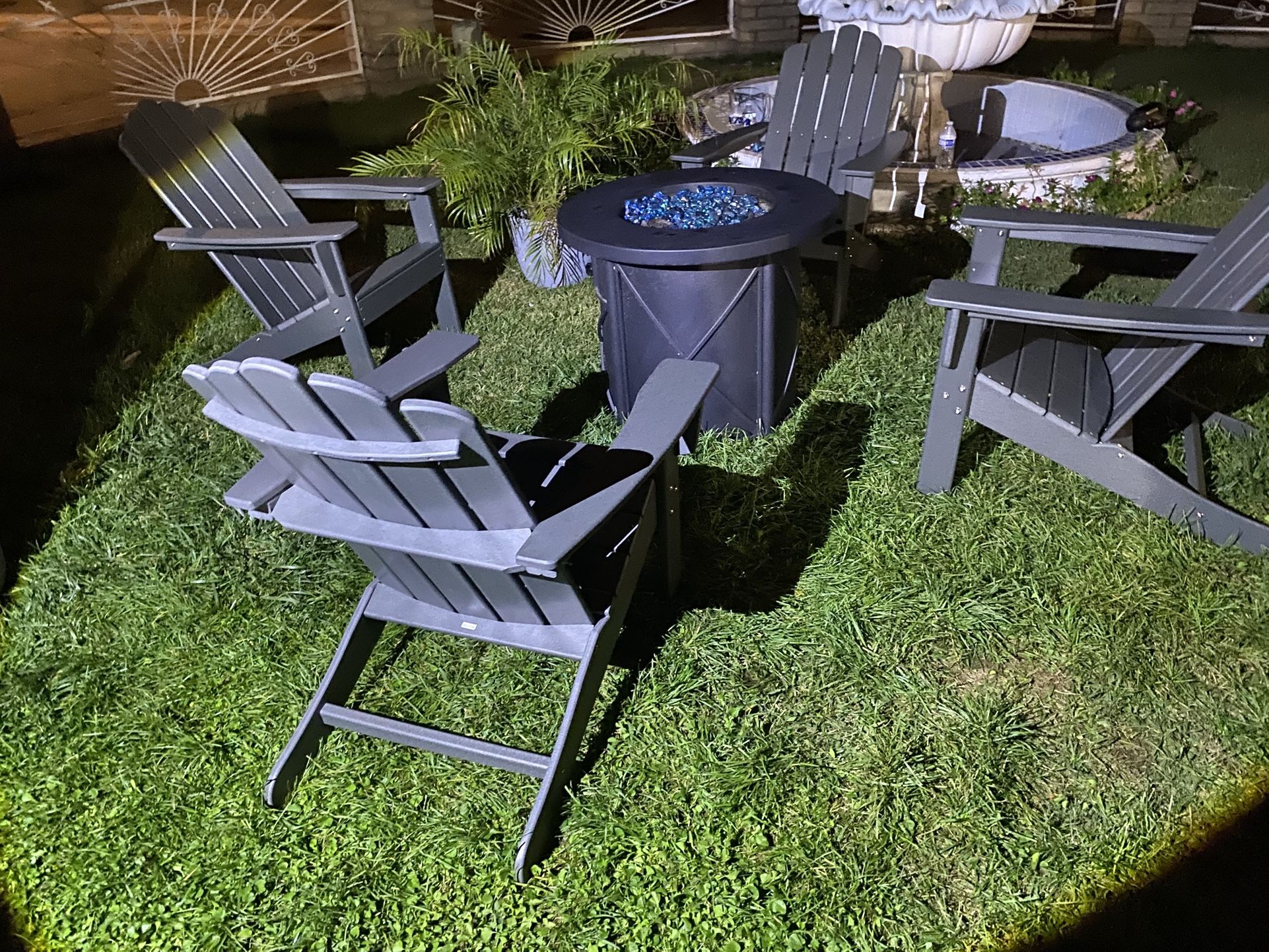 Brand New Patio Set Fire Pit Propane
