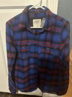 New Womens Abercrombie Shirts 