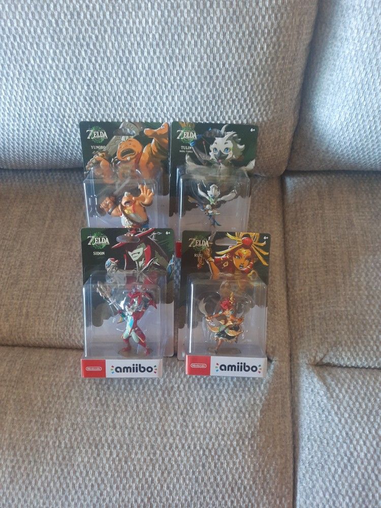 Brand New Legend Of Zelda Action Figures By Nintendo Amiibo