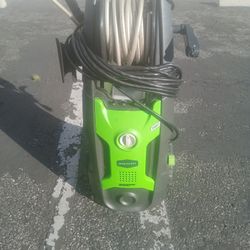 Pressure Washer 