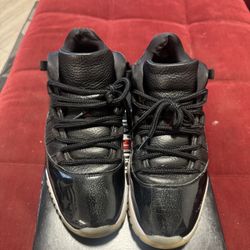 Jordan 11 Low Size 10