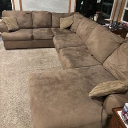 Free Sectional 