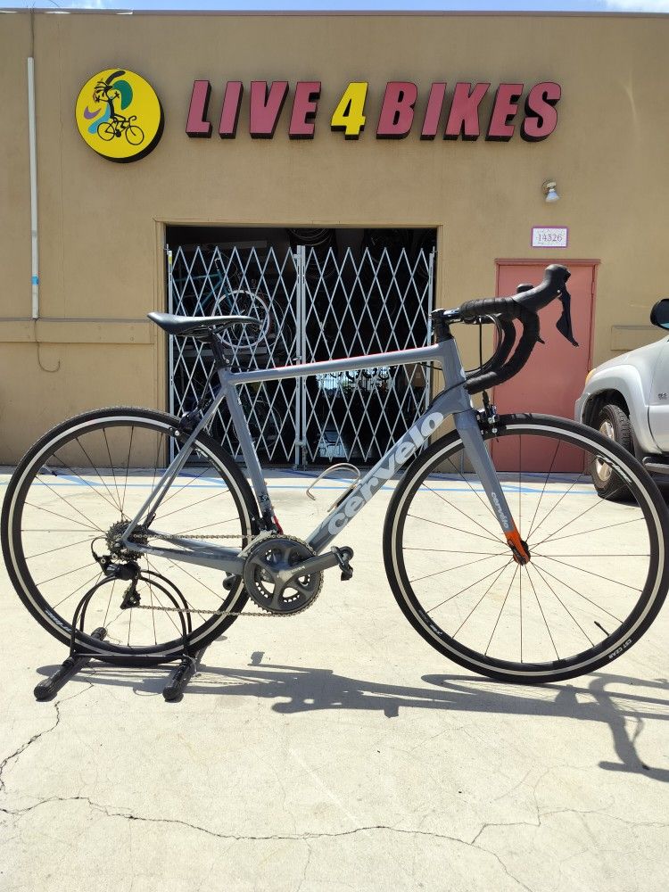 Cervelo R2 Road Bike Full Carbon Frame And Components 700c