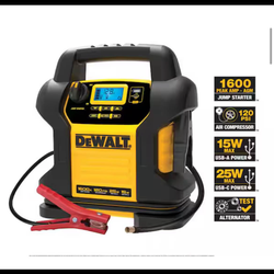 DEWALT 1600 Peak Amp Jump Starter with Digital Compressor and USB Power Bank