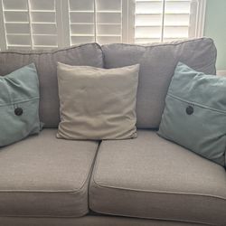 2 Sofas