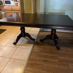 Se Vende Comedor Solo