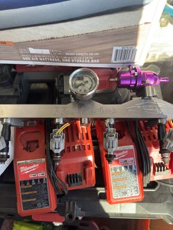 Fuel rail and injectors