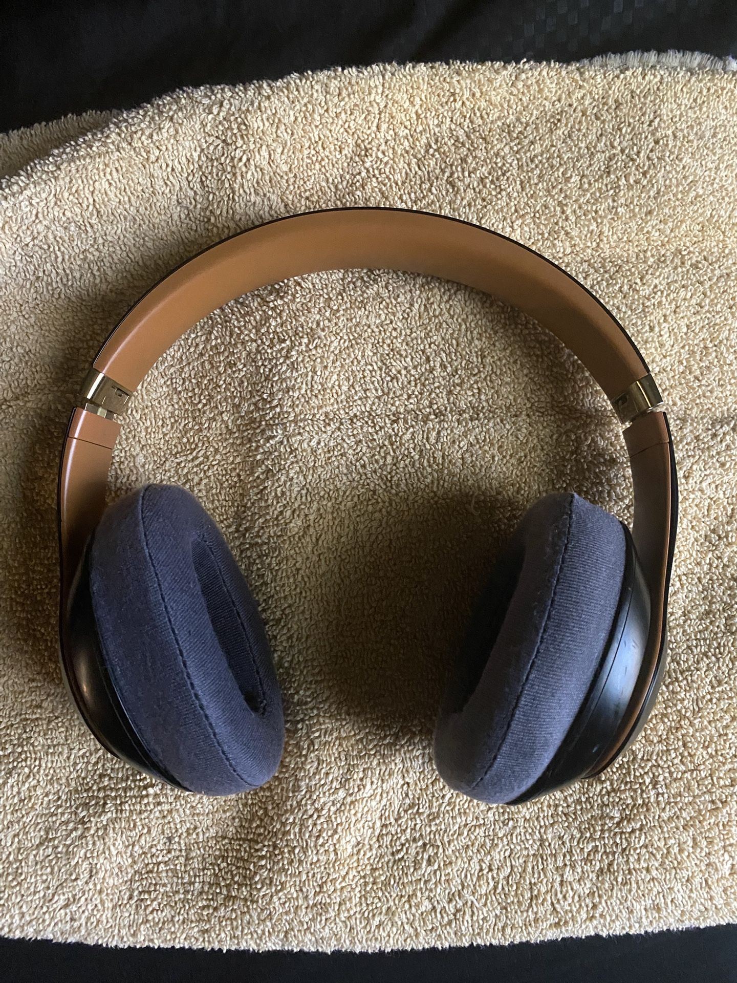 Beats Studio 3 Wireless – Great Condition – $110 – Cash Pickup Today 