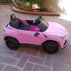 ELECTRICAL CAR FOR KIDS"LAMBORGHINI URUS"
