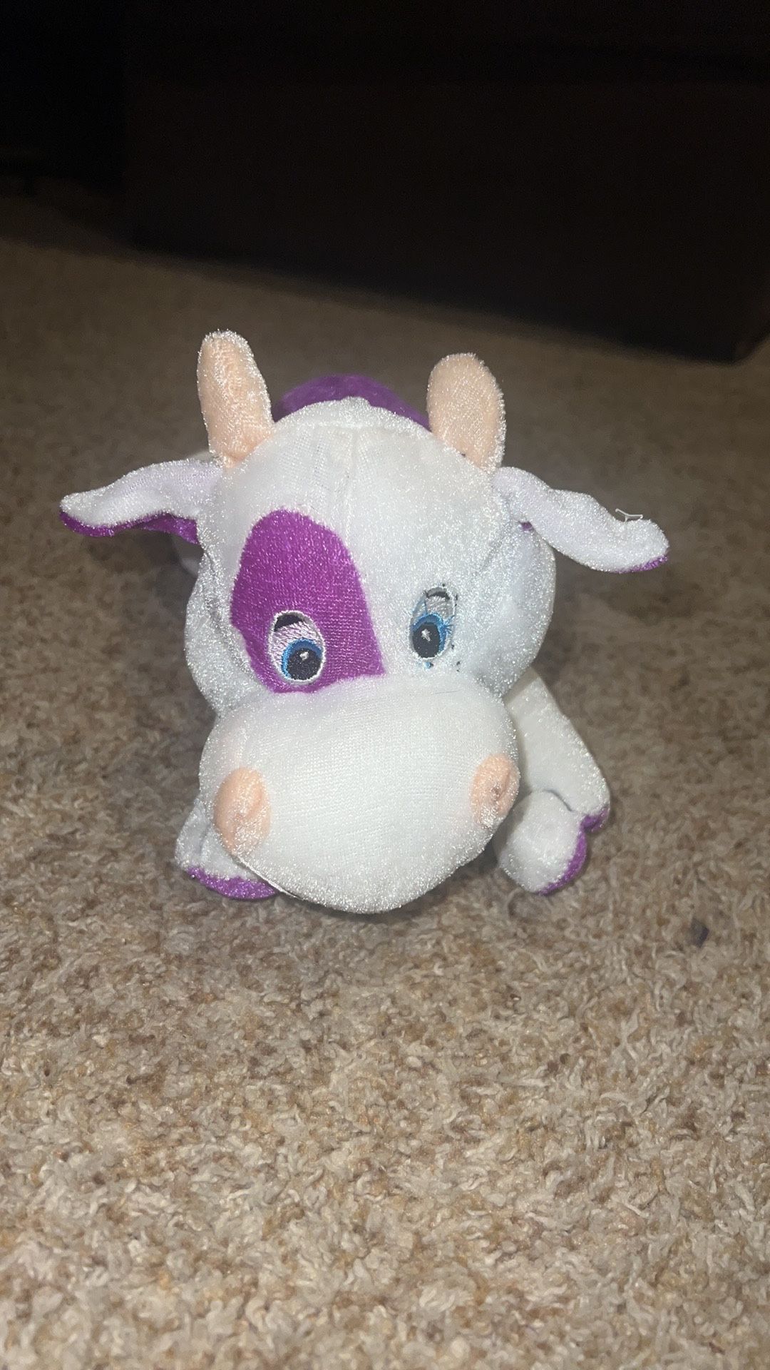 Kellytoy animal Pals 17" farm animal cow plush stuffed animal white,purple