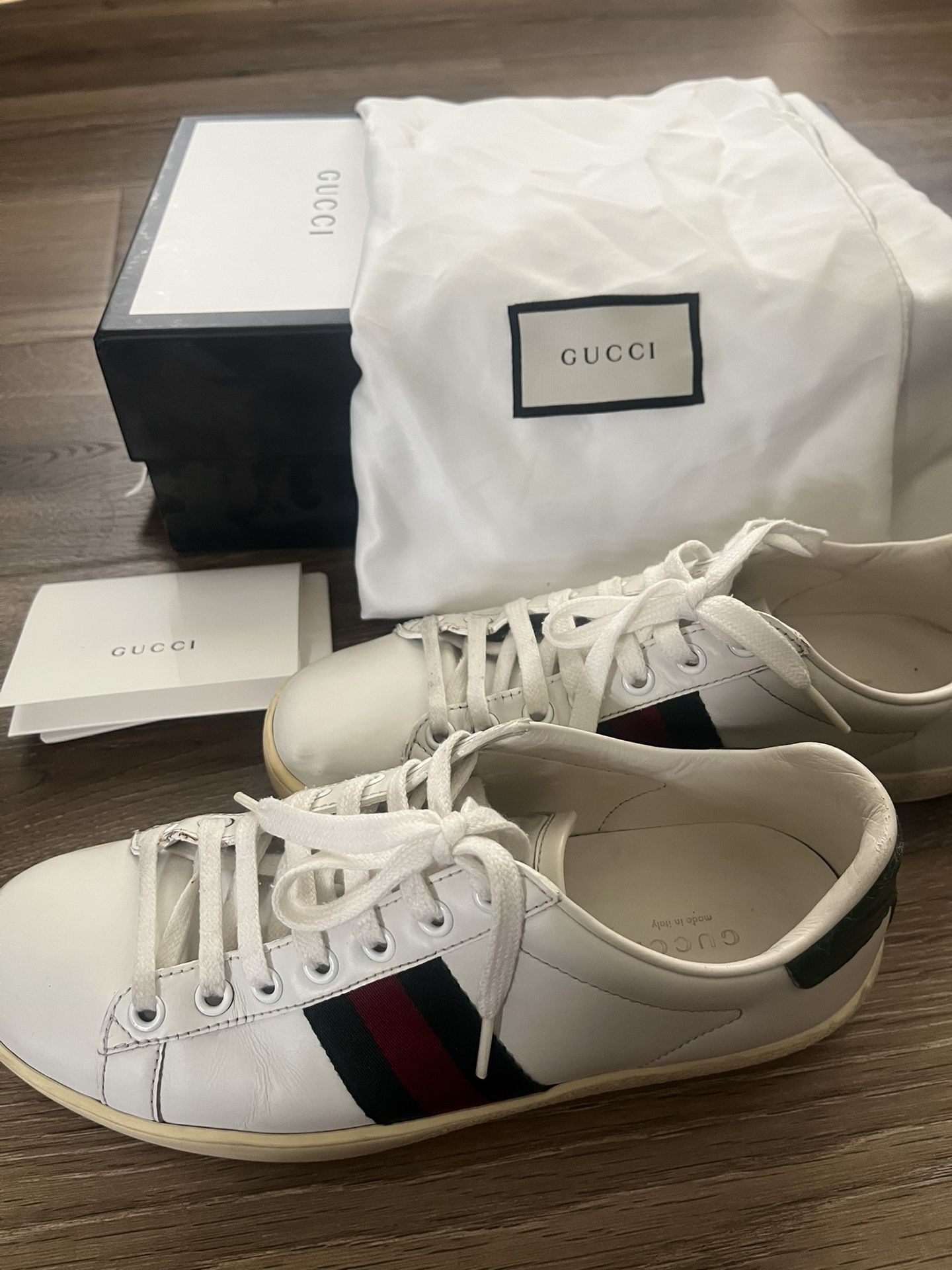 Size 7 - Gucci Ace Low Top Sneakers