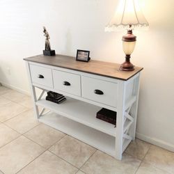 Farmhouse Media Console 