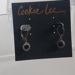 Crystal Drop Pierced Earrings 