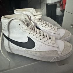 Nike Blazer