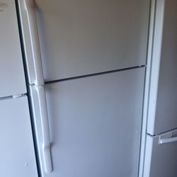 GE Refrigerador D 28X67