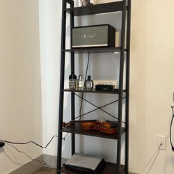 5-Tier Industrial Ladder Shelf / Bookcase (Rustic Brown & Black) – Excellent Condition