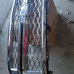 2015 Chevy Silverado  Grill