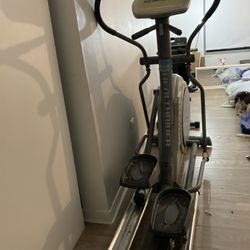 elliptical trainer