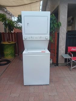 Washer And Gas Dryer Stakable De 27