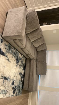 Couch sectional & rug