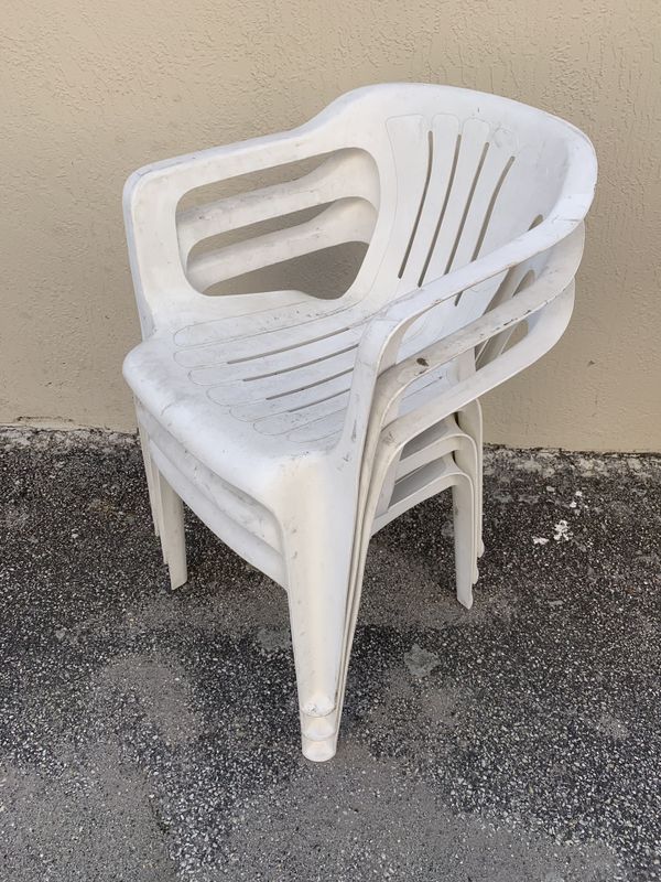 3 Matching Plastic Stackable Patio Chairs for Sale in 