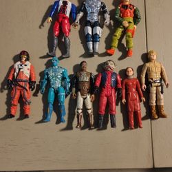 vintage early '80s Star wars and GI Joe action figures