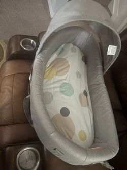 Baby Lulyboo Travel Bassinet