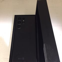 Samsung Galaxy S22 Ultra 5G 128GB Unlocked 