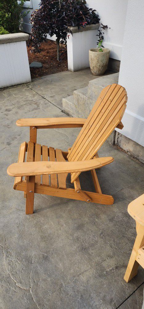 2x Adirondack Chairs