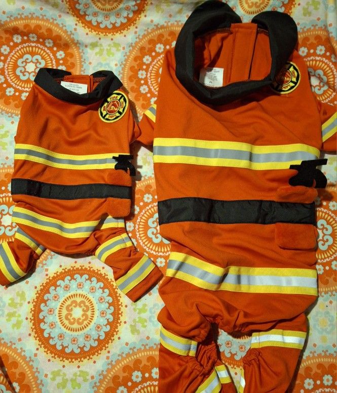 DOG FIREMAN OUTFITS- XS & M