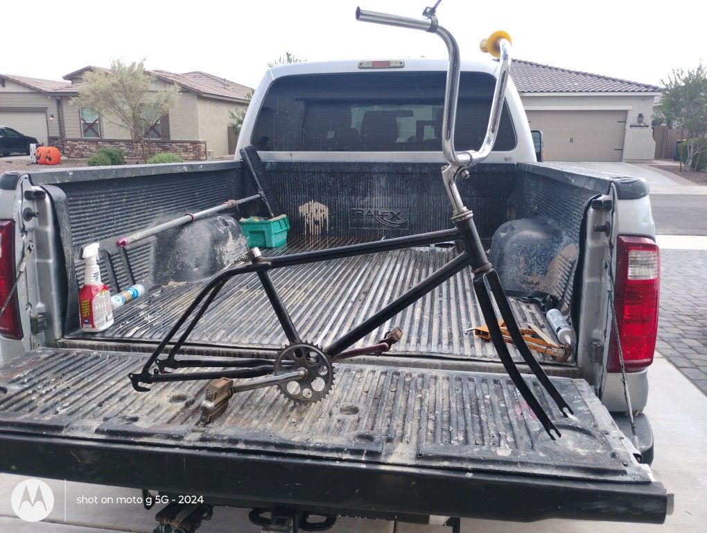 Vintage Schwinn 20in  Bike 90.00 Obo 