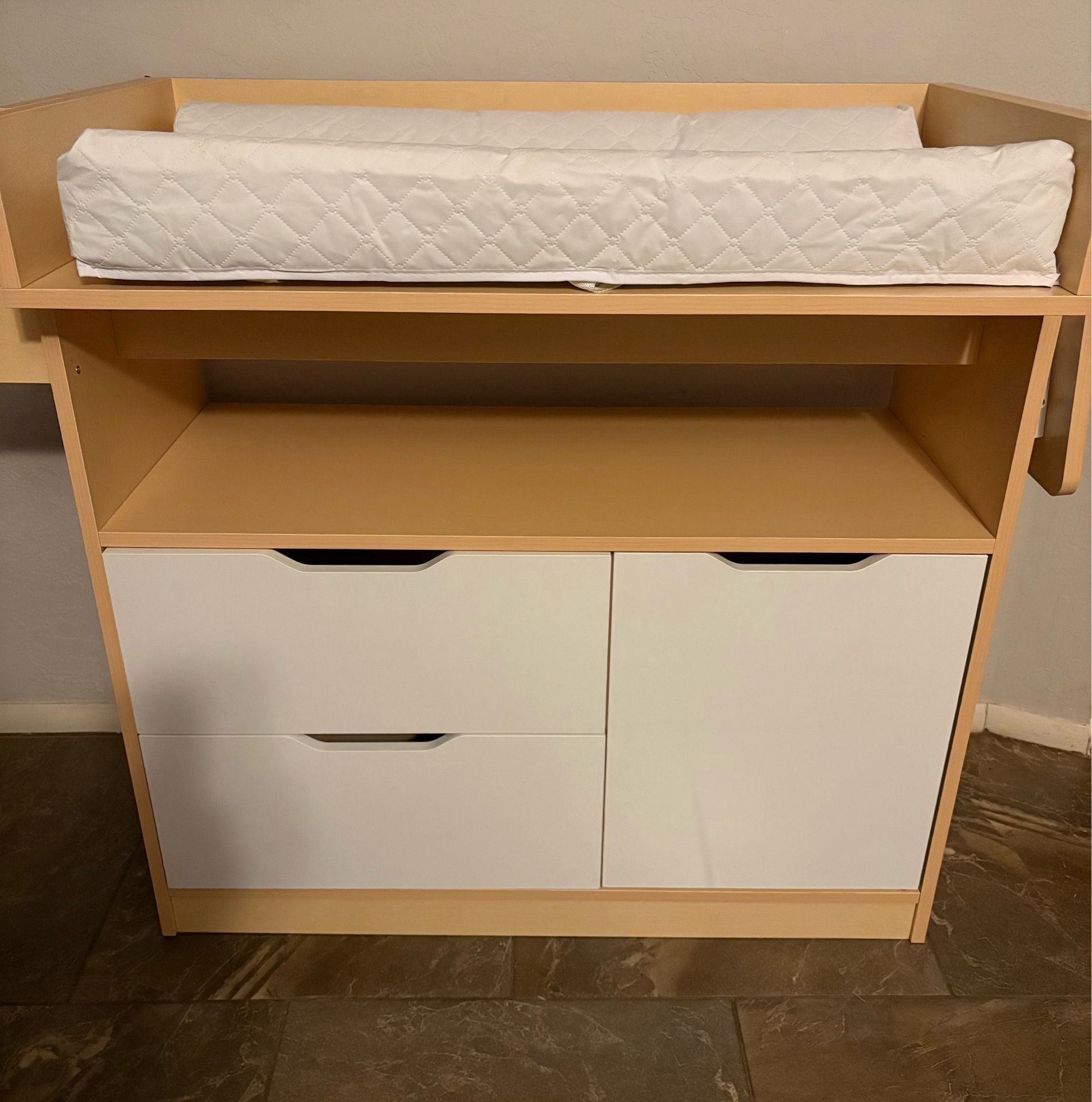 Nursery changing table