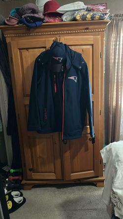 New Patriots Hat And Xl Jacket