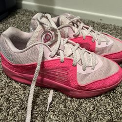 KD 16 Aunt Pearl