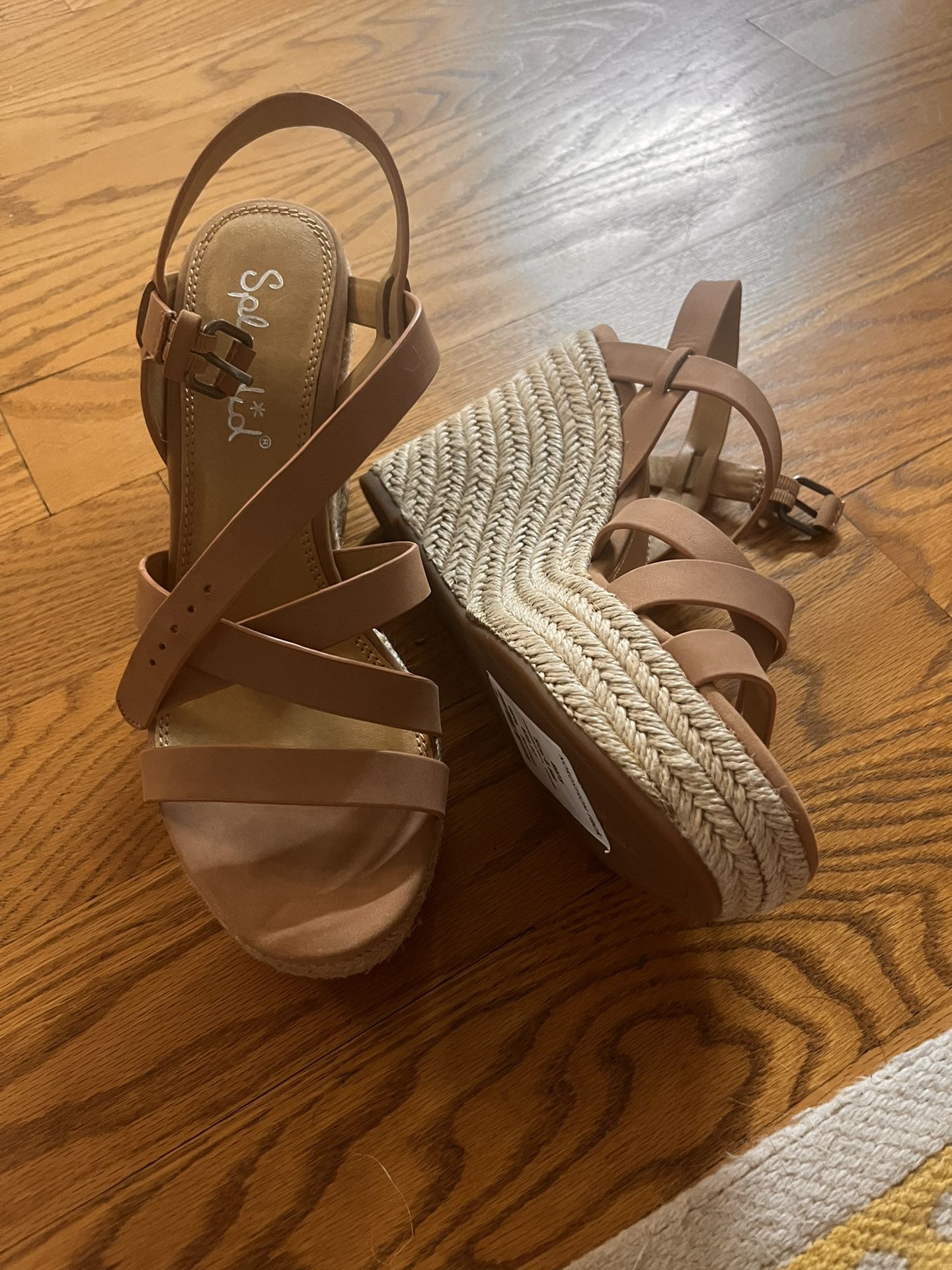 Splendid Wedges 