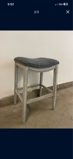 BAR STOOLS