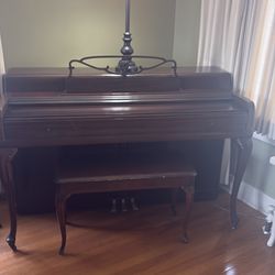 Wurlitzer Piano