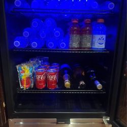 Mini Fridge 