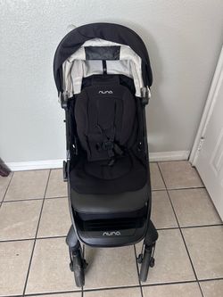 NUNA Stroller