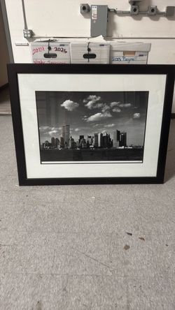 Twin Tower Pirure