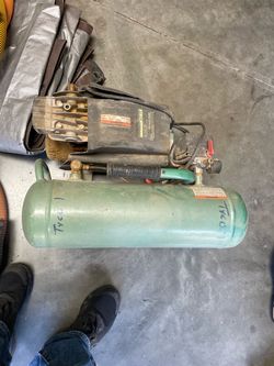 Hitachi air compressor
